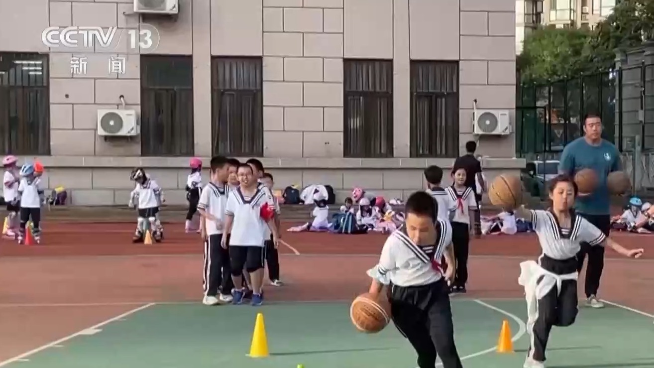 教練團隊乃